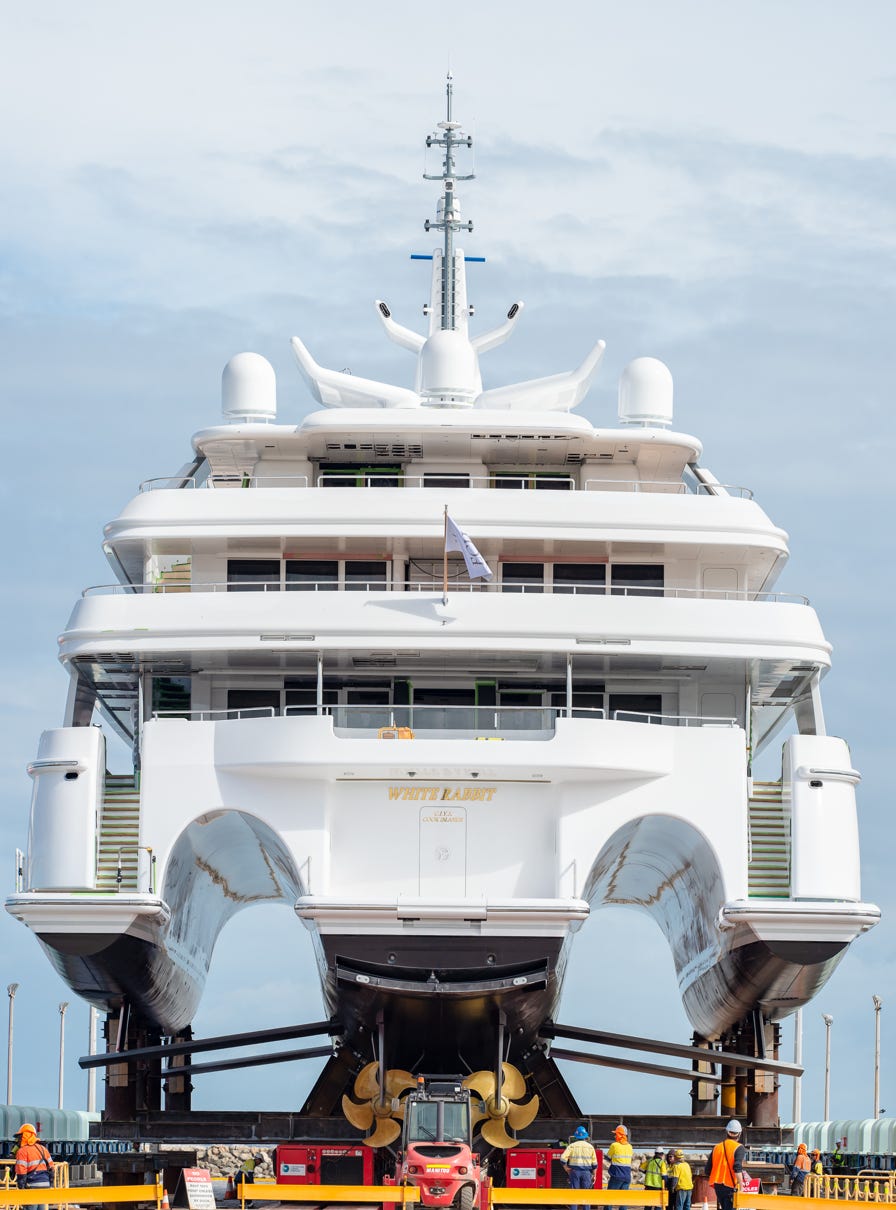 Corporate photography, corporate photographer perth, annual reports, business plans, infrastructure photography perth, mains roads, tunnel, construction, perth photographer, events, conferences, media events, industrial photographer, portraits, environmental portraits, mining photographer, mining photography, head shots, Ship Building, Henderson, White Rabbit  