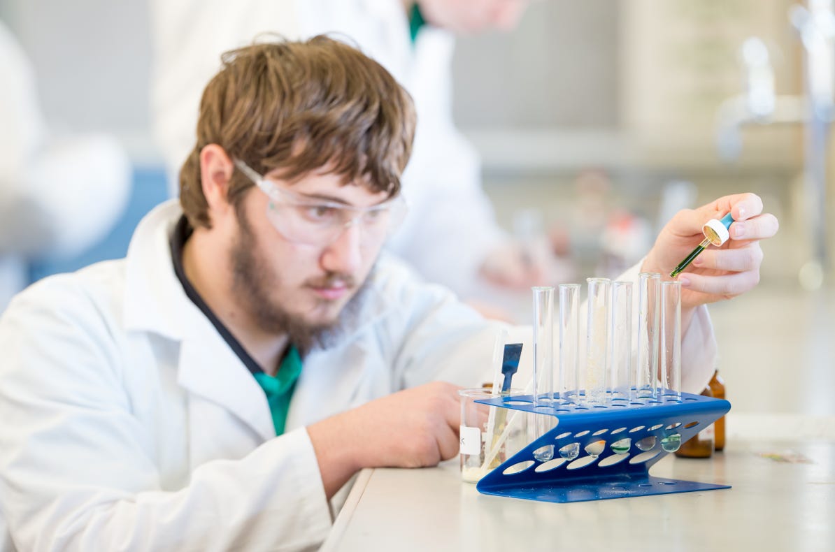 Corporate photography, corporate photographer perth, annual reports, business plans, infrastructure photography perth, mains roads, tunnel, construction, perth photographer, events, conferences, media events, industrial photographer, portraits, environmental portraits, mining photographer, mining photography, head shots,   School Photography,